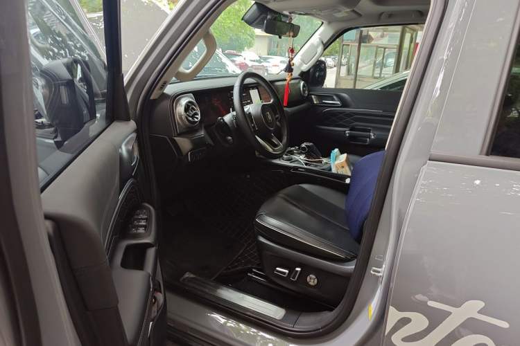 Used Tank 300 2021 Off-Road Edition 2.0T Conqueror Driver Seat