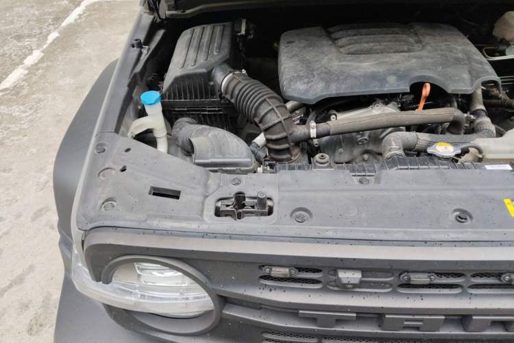 Used Tank 300 2021 Off-Road Edition 2.0T Conqueror Engine Bay Right