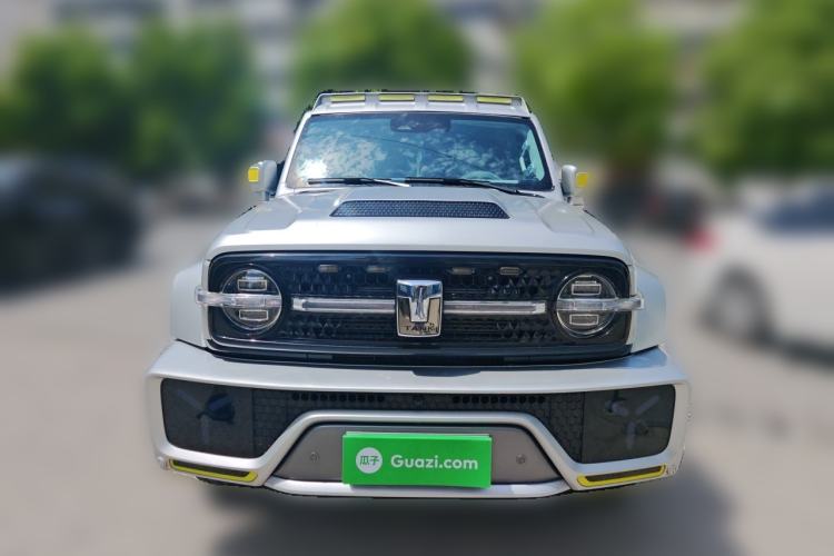 Used Tank 300  Front