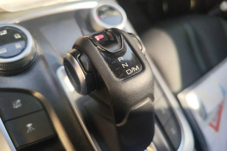 Used Tank 300 2021 Off-Road Edition 2.0T Conqueror Gear Lever