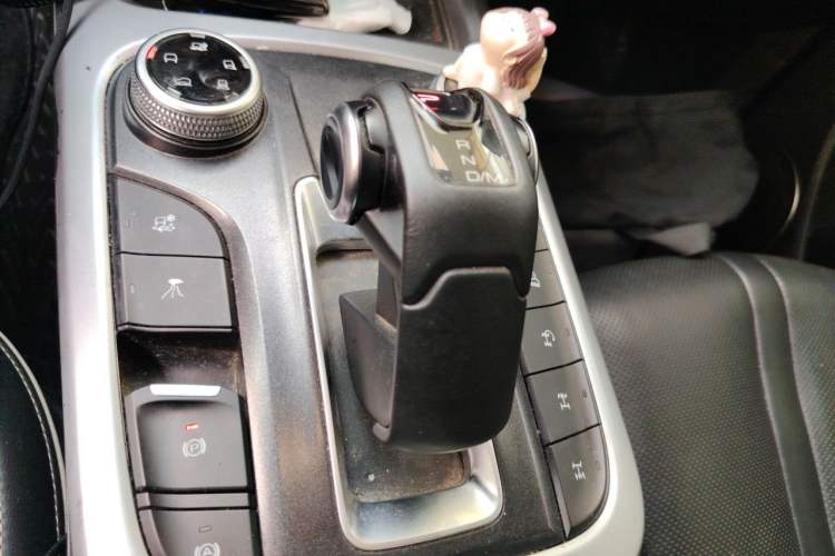 Used Tank 300 2021 Off-Road Edition 2.0T Conqueror Gear Lever