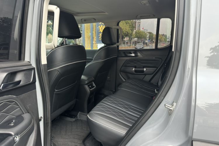 Used Tank 300 2021 Off-Road Edition 2.0T Challenger Interior 3