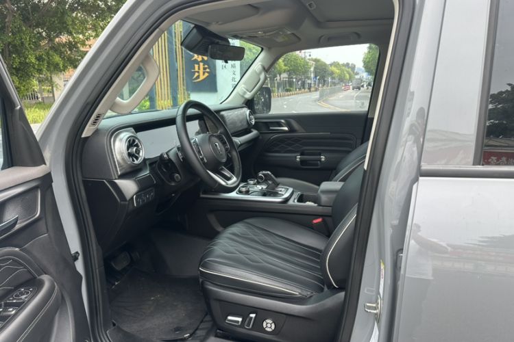 Used Tank 300 2021 Off-Road Edition 2.0T Challenger Interior 6
