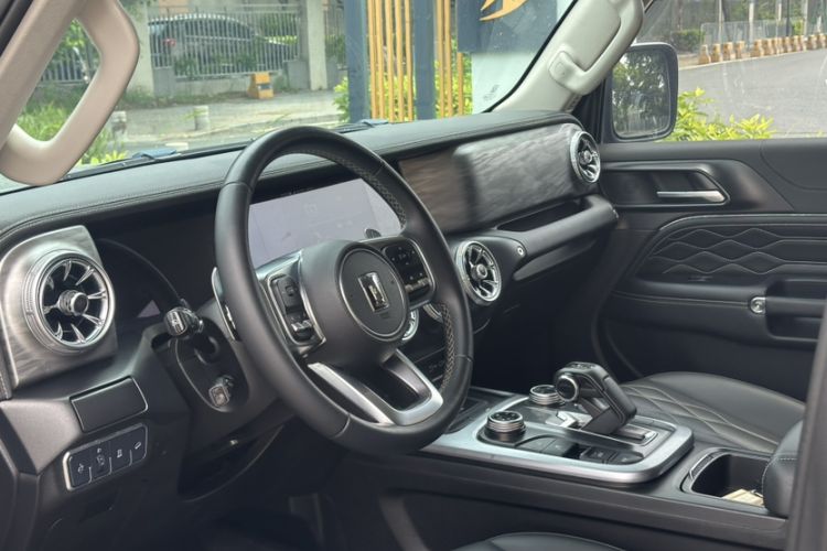 Used Tank 300 2021 Off-Road Edition 2.0T Challenger Interior 7