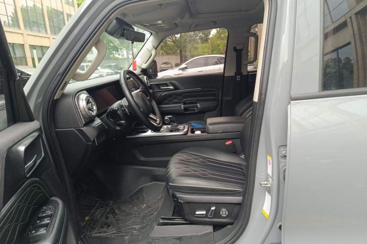 Used Tank 300 2021 Off-Road Edition 2.0T Challenger Left Front Seat