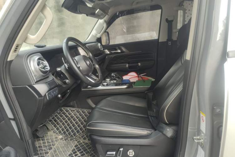 Used Tank 300 2021 Off-Road Edition 2.0T Conqueror Left Front Seat