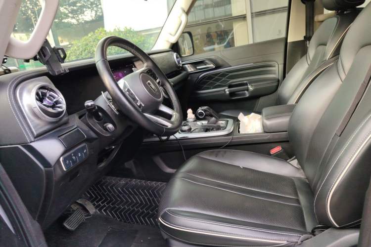 Used Tank 300 2021 Off-Road Edition 2.0T Conqueror Left Front Seat