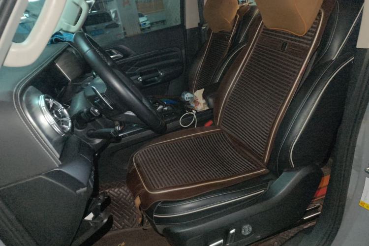 Used Tank 300 2021 Off-Road Edition 2.0T Challenger Left Front Seat