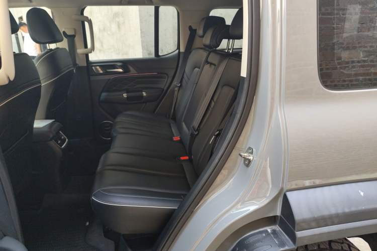 Used Tank 300 2021 Off-Road Edition 2.0T Conqueror Left Rear Seat