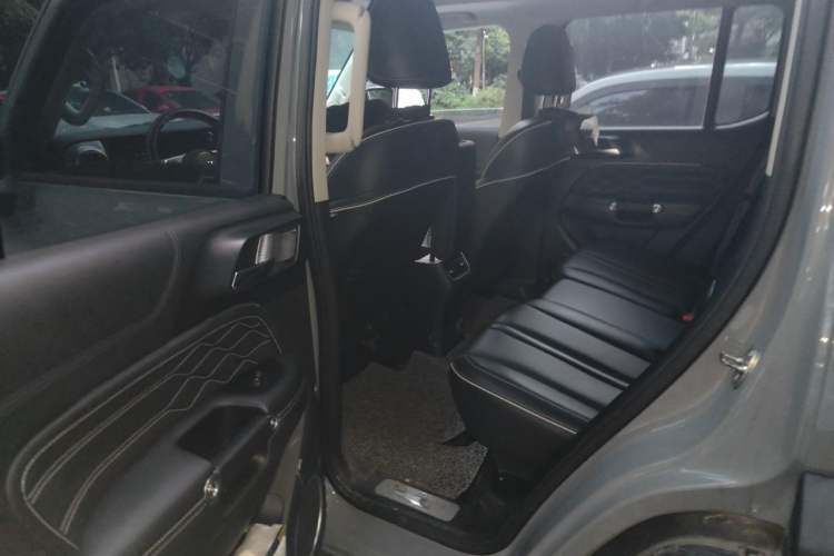 Used Tank 300 2021 Off-Road Edition 2.0T Challenger Left Rear Seat