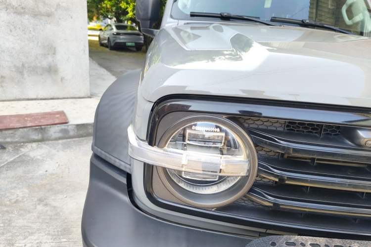 Used Tank 300 2021 Off-Road Edition 2.0T Conqueror Right Front Headlight