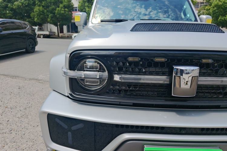 Used Tank 300  Right Front Headlight