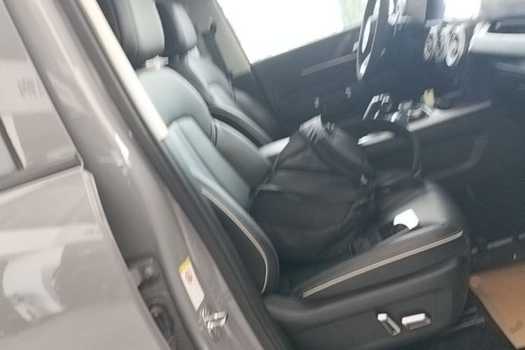 Used Tank 300 2021 Off-Road Edition 2.0T Conqueror Right Front Seat