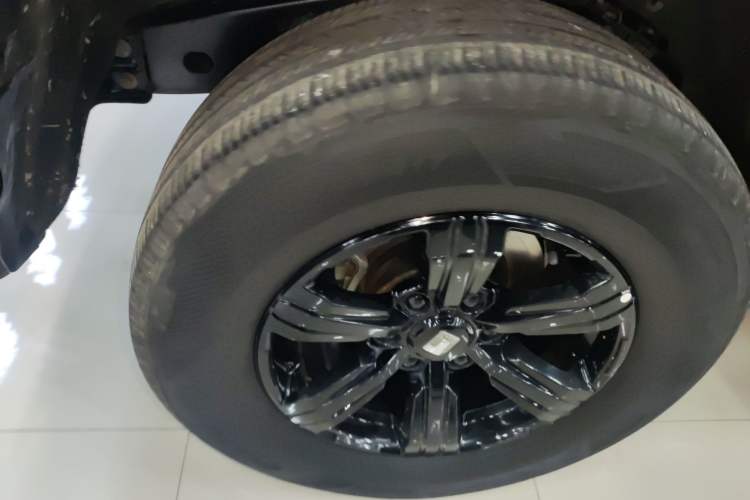 Used Tank 300 2021 Off-Road Edition 2.0T Conqueror Right Rear Wheel Hub