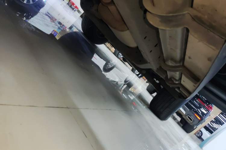 Used Tank 300 2021 Off-Road Edition 2.0T Conqueror Right Side Sill