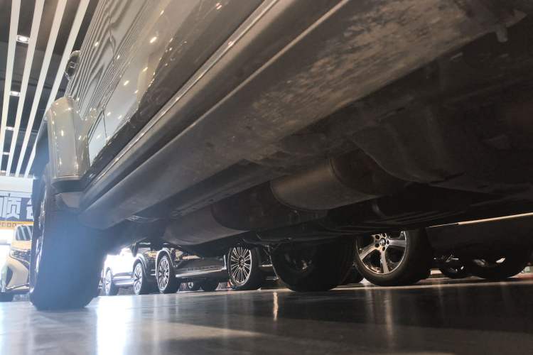 Used Tank 300 2021 City Edition 2.0T—Truly Stylish Right Side Sill