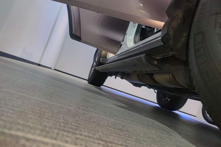 Used Tank 300 2021 City Edition 2.0T—Truly Stylish Right Side Sill