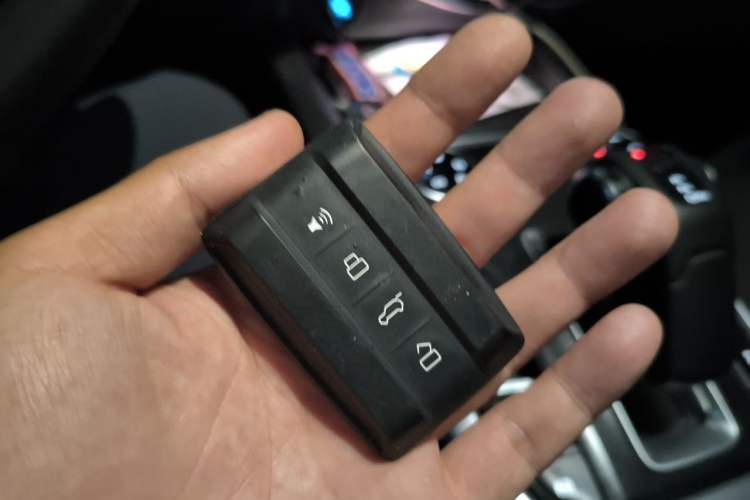 Used Tank 300 2021 Off-Road Edition 2.0T Conqueror Vehicle Key