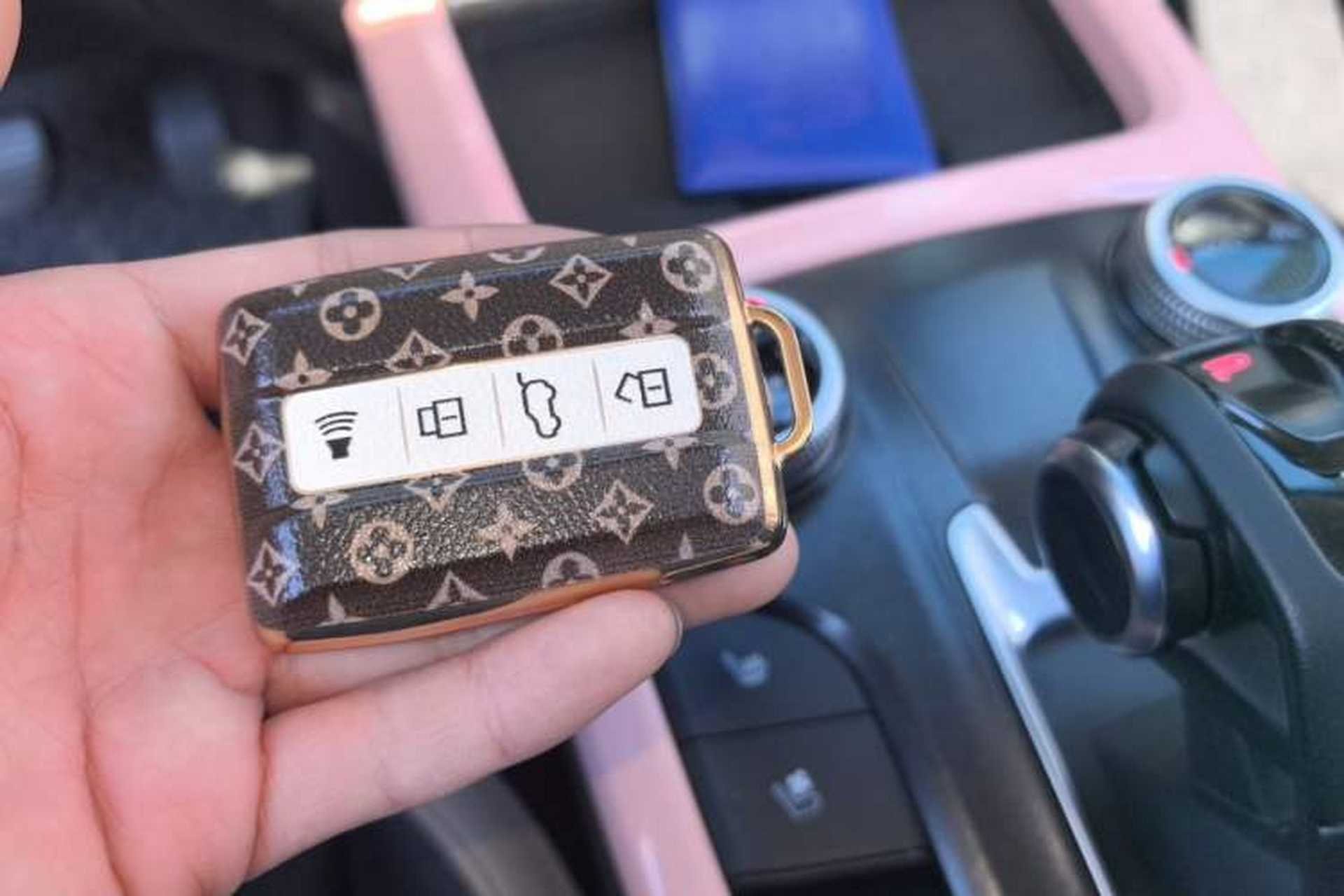 Used Tank 300 2021 City Edition 2.0T—Truly Stylish Vehicle Key