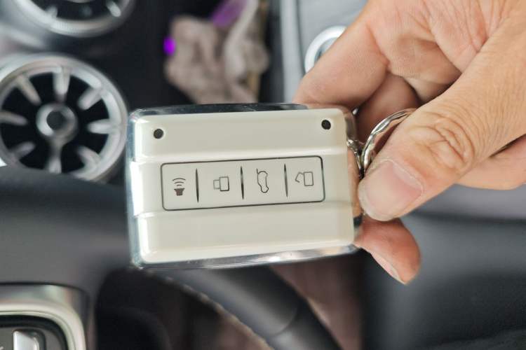 Used Tank 300 2021 Off-Road Edition 2.0T Conqueror Vehicle Key