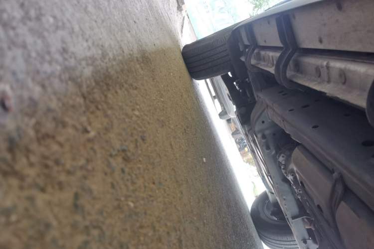 Used Tank 300 2021 Off-Road Edition 2.0T Conqueror Chassis Rear Left