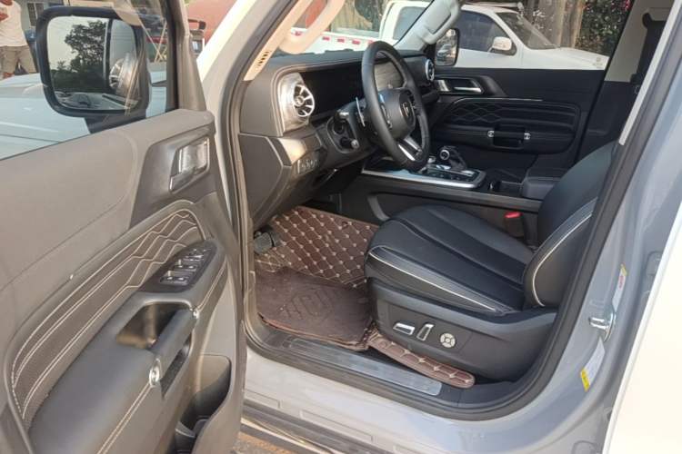 Used Tank 300 2021 City Edition 2.0T—Truly Stylish Driver Seat