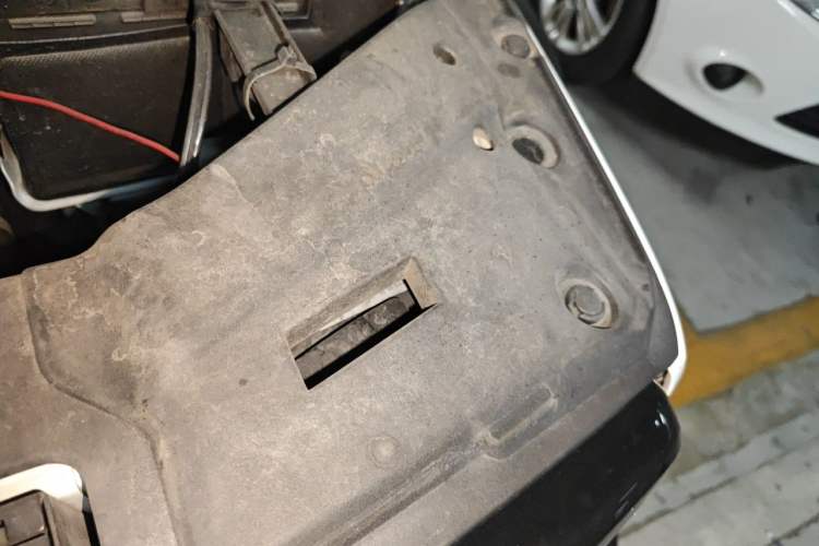 Used Tank 300 2021 Off-Road Edition 2.0T Conqueror Engine Bay Left