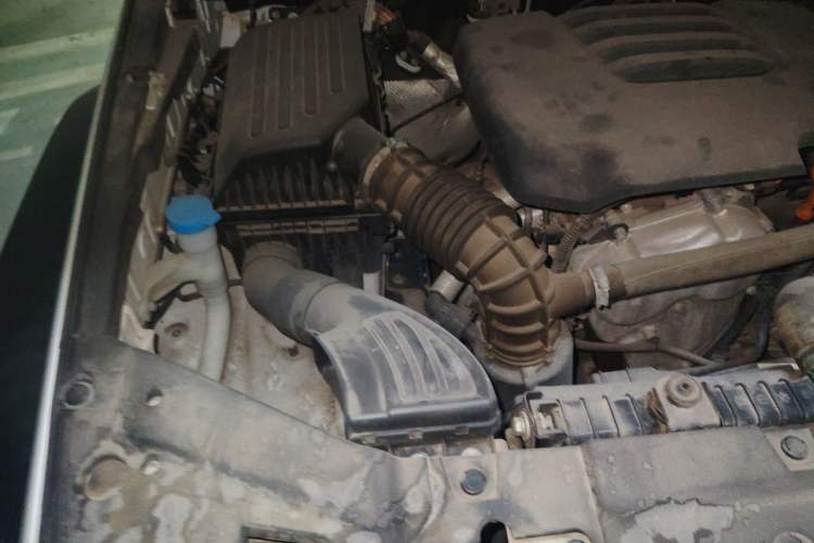 Used Tank 300 2021 Off-Road Edition 2.0T Challenger Engine Bay Right