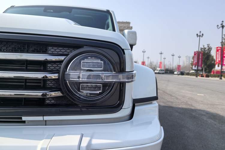 Used Tank 300 2021 City Edition 2.0T—Truly Stylish Left Front Headlight