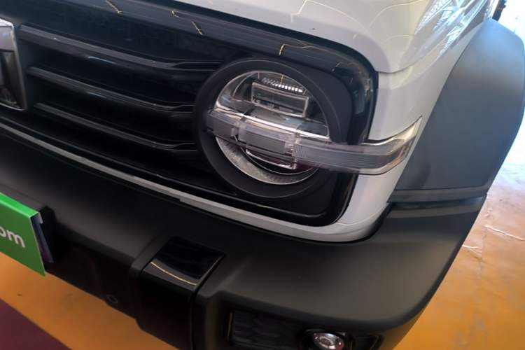 Used Tank 300 2021 Off-Road Edition 2.0T Conqueror Left Front Headlight