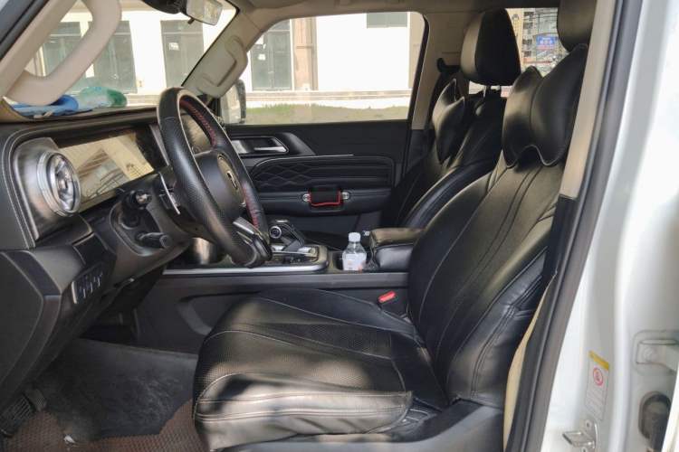 Used Tank 300 2021 Off-Road Edition 2.0T Conqueror Left Front Seat