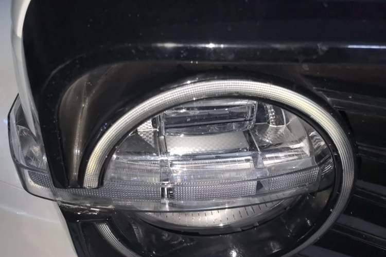 Used Tank 300 2021 Off-Road Edition 2.0T Challenger Right Front Headlight