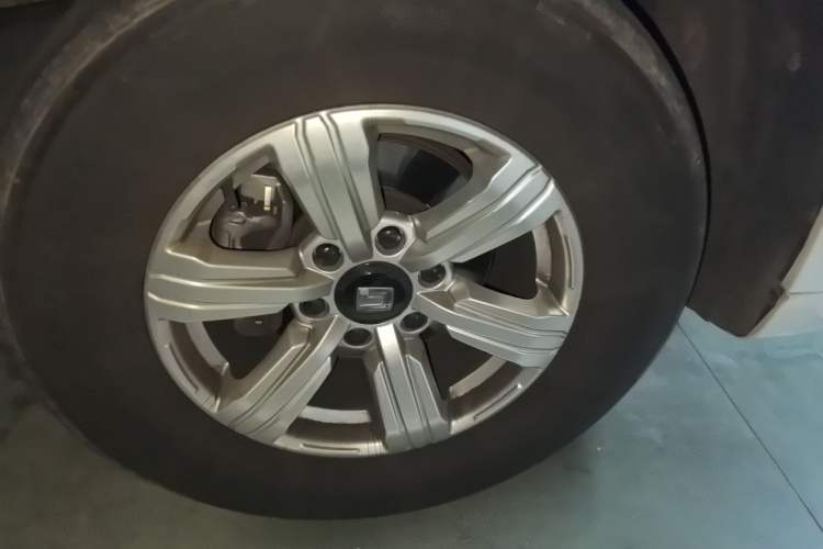 Used Tank 300 2021 Off-Road Edition 2.0T Challenger Right Front Wheel Hub