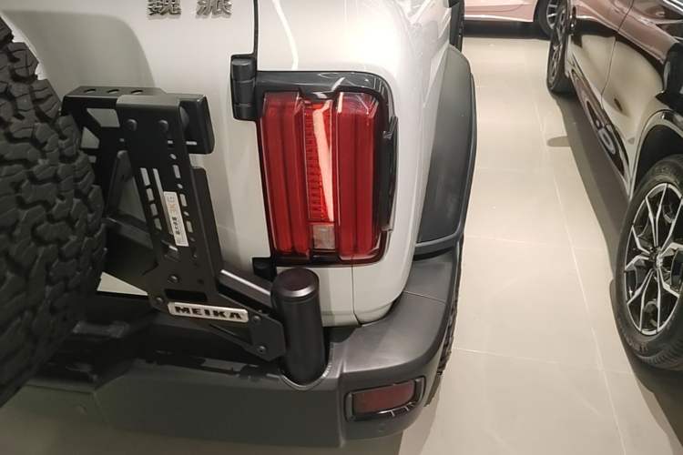 Used Tank 300 2021 Off-Road Edition 2.0T Challenger Right Rear Taillight