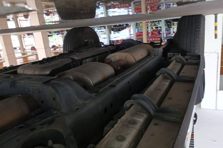 Used Tank 300 2021 Off-Road Edition 2.0T Conqueror Right Side Sill