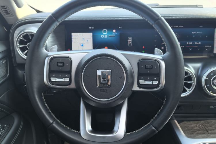 Used Tank 300 2021 City Edition 2.0T—Truly Stylish Steering Wheel