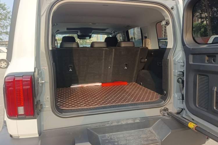 Used Tank 300 2021 City Edition 2.0T—Truly Stylish Trunk
