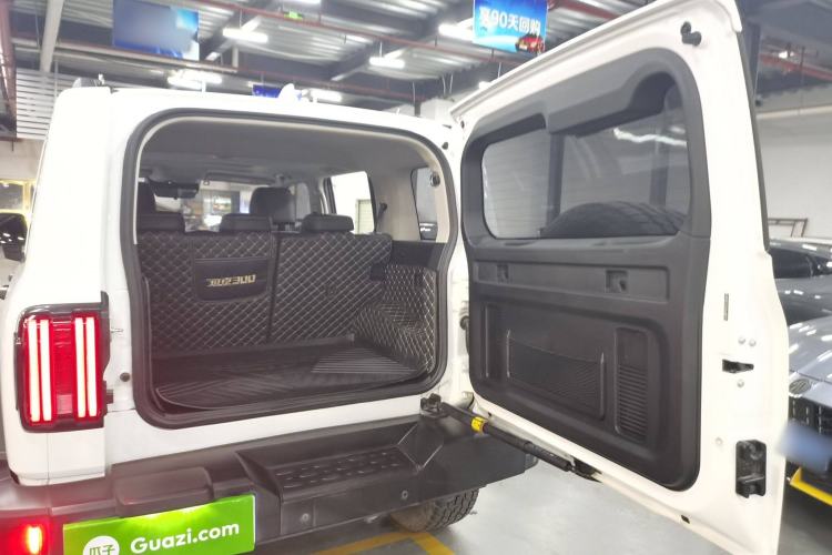 Used Tank 300 2021 Off-Road Edition 2.0T Conqueror Trunk