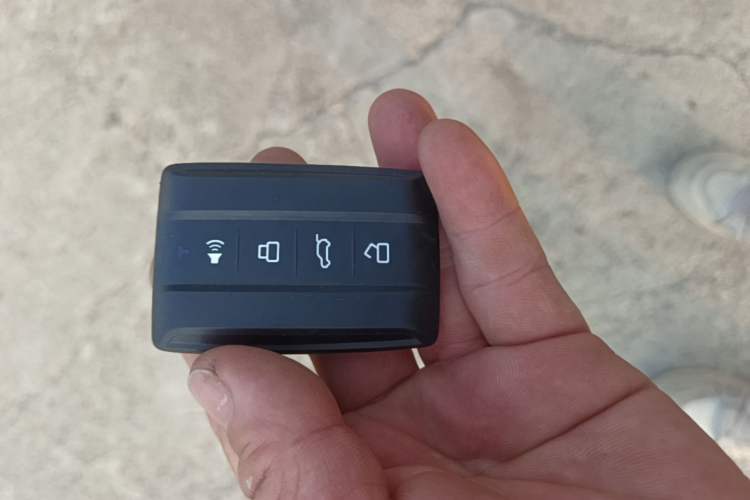 Used Tank 300 2021 City Edition 2.0T—Truly Stylish Vehicle Key