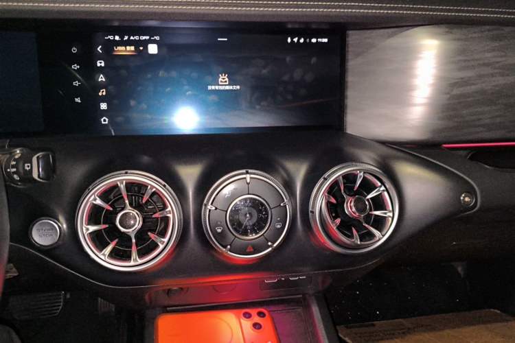 Used Tank 300 2021 Off-Road Edition 2.0T Conqueror Audio And AC Panel