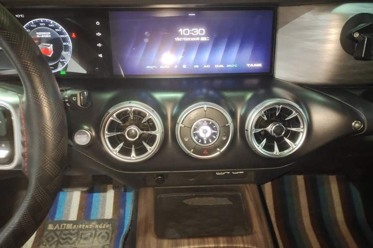 Used Tank 300 2021 Off-Road Edition 2.0T Conqueror Audio And AC Panel