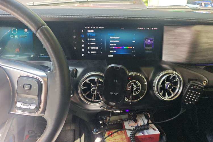 Used Tank 300 2021 Off-Road Edition 2.0T Conqueror Audio And AC Panel