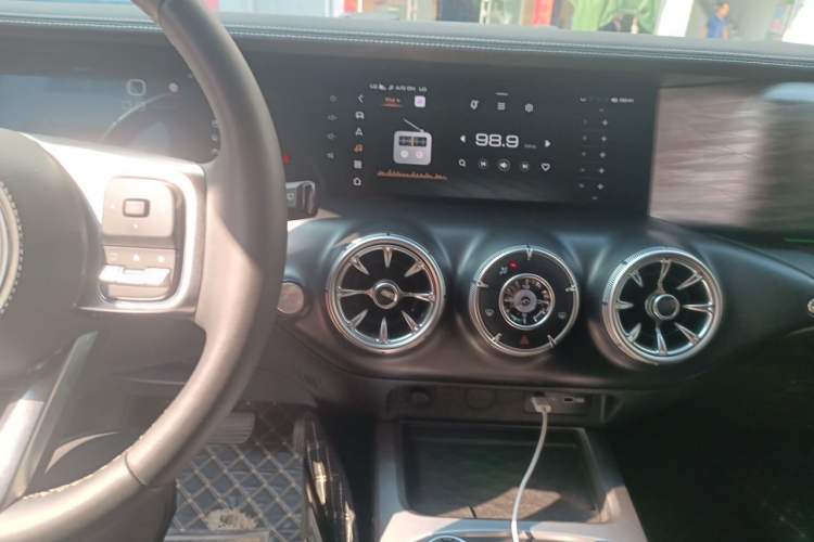 Used Tank 300 2021 Off-Road Edition 2.0T Conqueror Audio And AC Panel