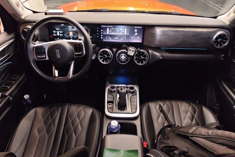 Used Tank 300 2021 Off-Road Edition 2.0T Challenger Center Console