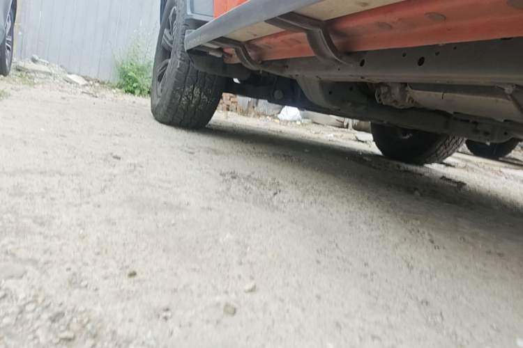 Used Tank 300  Chassis Rear Left