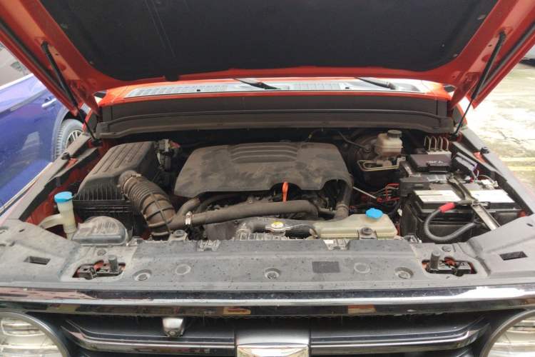 Used Tank 300 2021 Off-Road Edition 2.0T Challenger Engine Bay