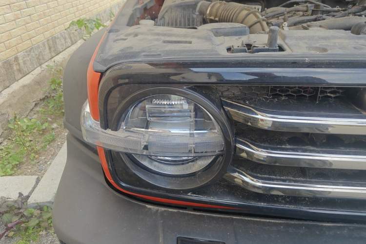 Used Tank 300 2021 Off-Road Edition 2.0T Conqueror Engine Bay Right