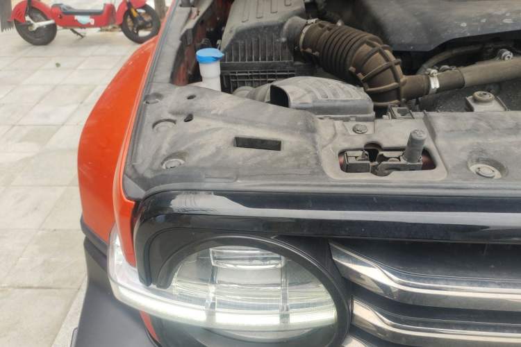 Used Tank 300 2021 City Edition 2.0T—Truly Stylish Engine Bay Right