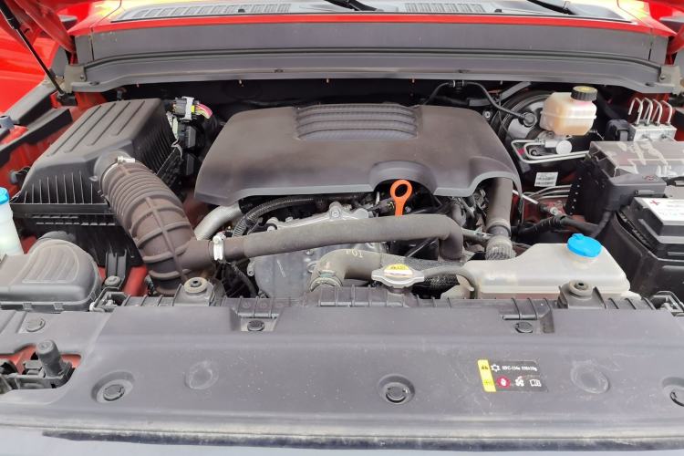 Used Tank 300 2021 Off-Road Edition 2.0T Challenger Engine Bay