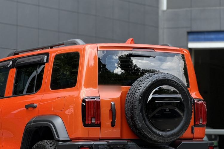 Used Tank 300 2021 Off-Road Edition 2.0T Challenger Exterior 8